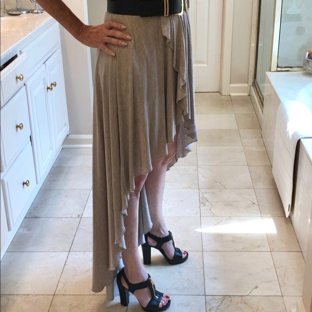 High / Low long skirt w/ ruffle front. Soft! OS - Picture 10 of 13